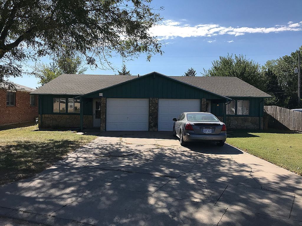 3107 Belmont St, Hutchinson, KS 67502 House Rental in Hutchinson, KS