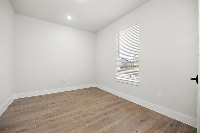 Building Photo - 7912 Corrigan Pass