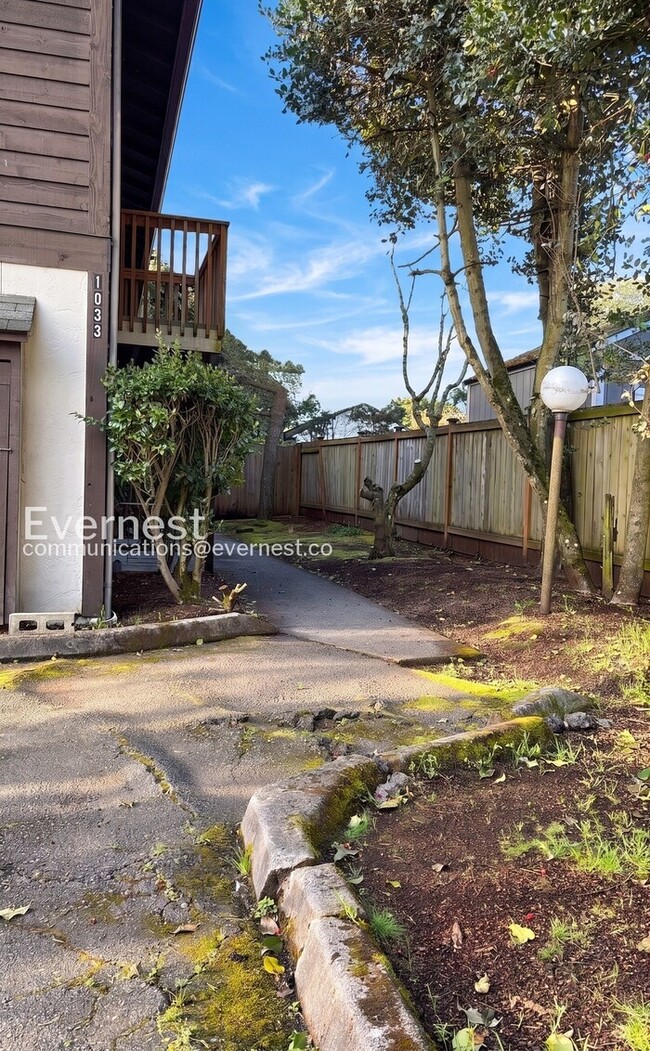 Foto del edificio - 1033 SW 148th St