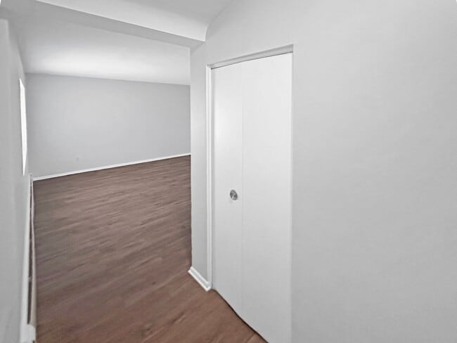 Foto del edificio - 2843 S Burdick St