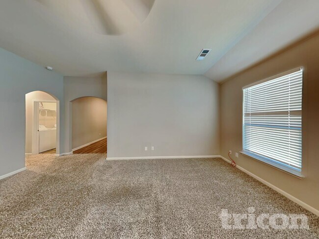 Building Photo - 304 Micah Ln