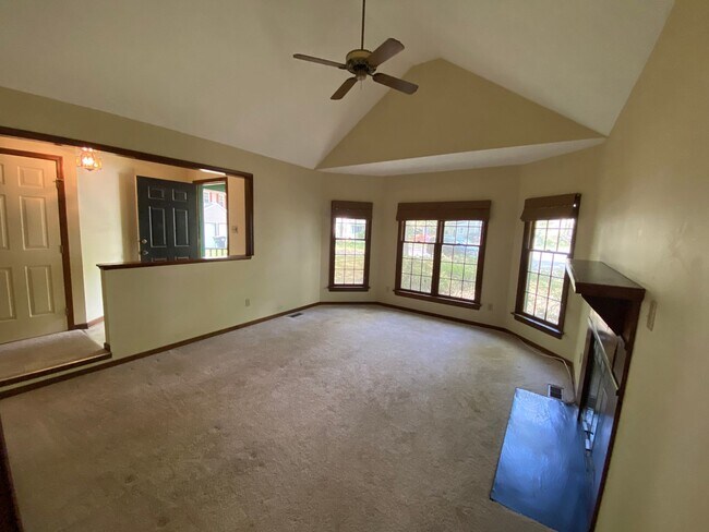 Foto del edificio - Charming Victorian Ranch Home with 3 Bedro...