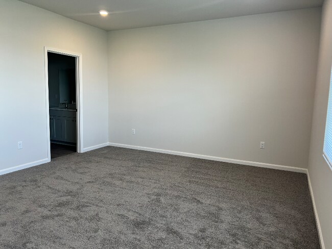 Foto del edificio - 62 Kelhigh Dr