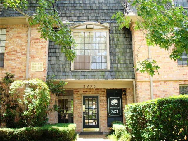 Foto principal - 2475 Underwood St