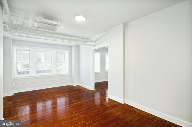 Building Photo - 4 Hardie Way