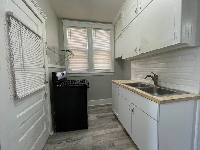Foto del edificio - 2231 Campbell St