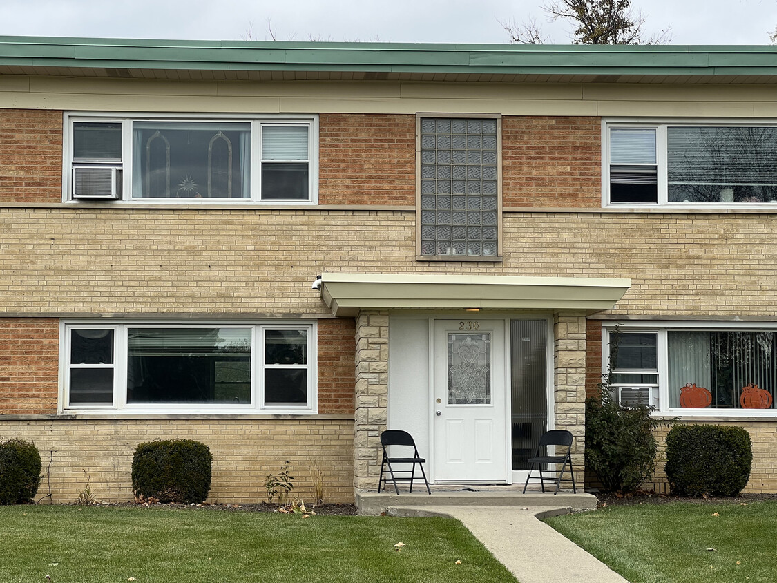 Foto principal - 236 W JOHNSON St