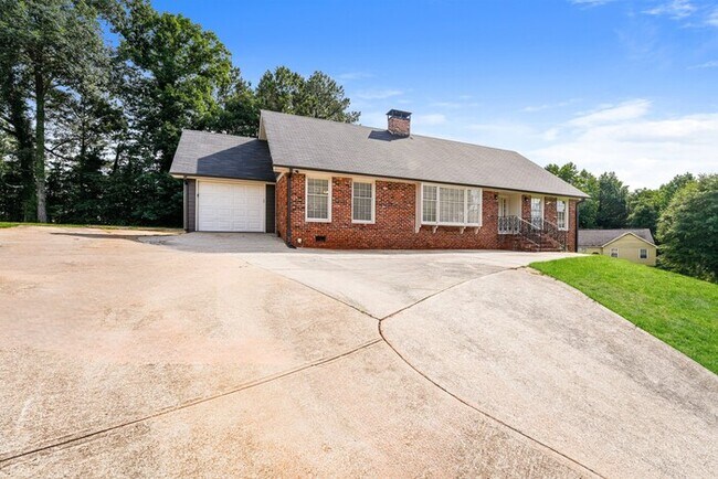 Foto del edificio - 3622 Woods Dr