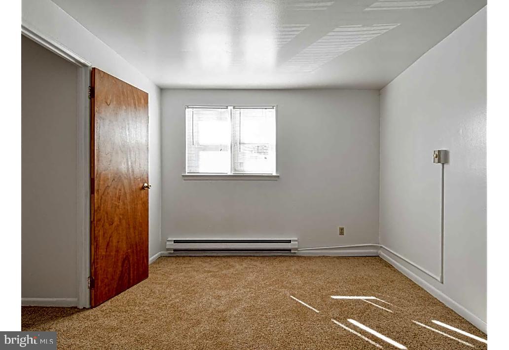 Primary Photo - 13659 Philmont Ave
