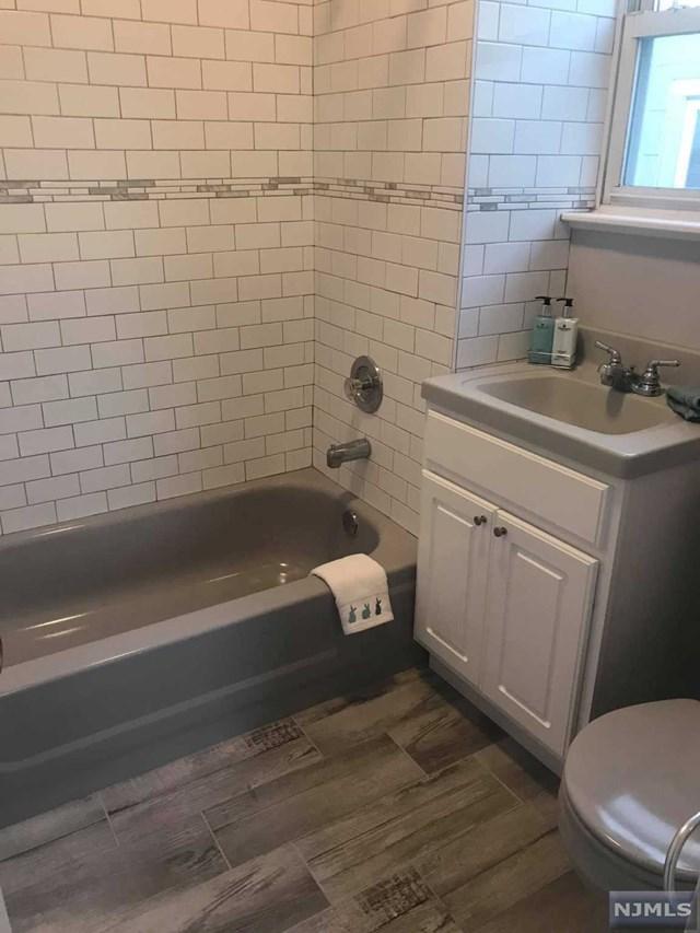 Building Photo - 2 bedroom in Kearny NJ 07032