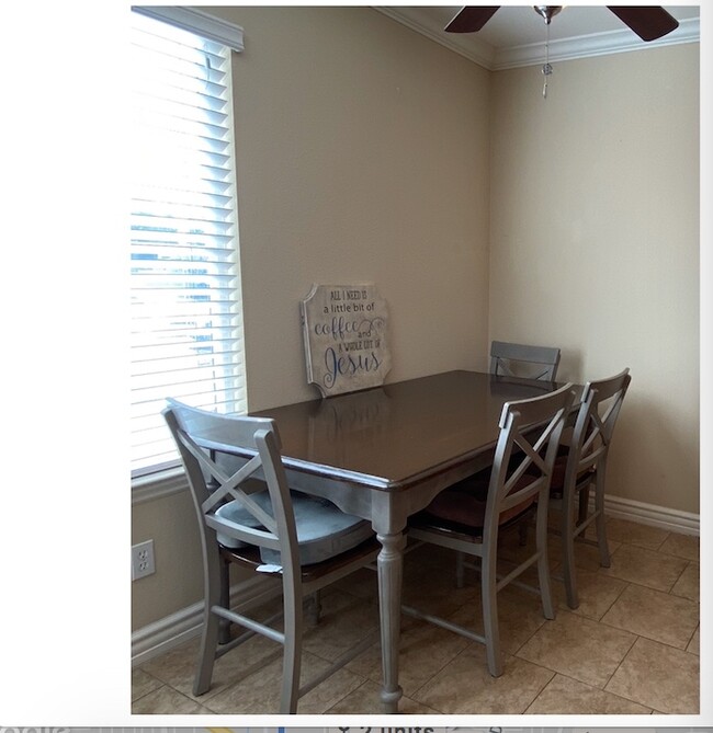 dining area - 2600 Cortez Dr