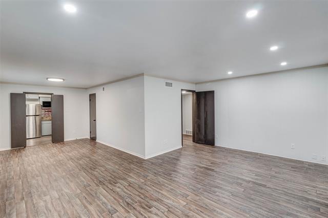 Building Photo - 11108 Valleydale Dr