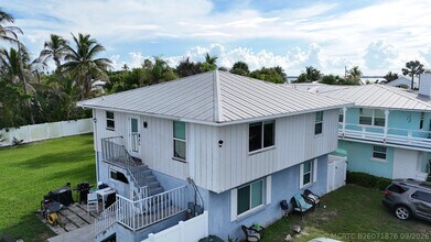 Building Photo - 1811 Melaleuca Dr