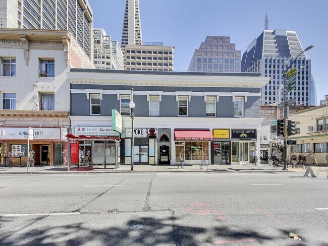 Building Photo - 706 Kearny-124