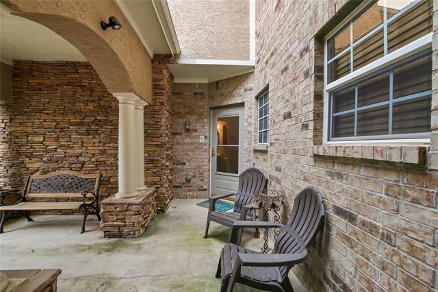 Foto del edificio - 6310 Cedar Falls Dr