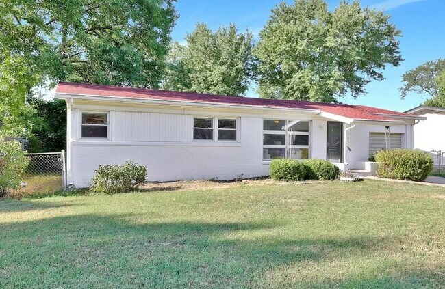 Foto del edificio - 211 E Meadowlark Rd