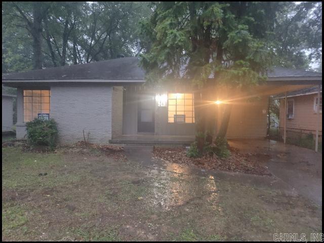 Foto principal - 3413 Wynne St