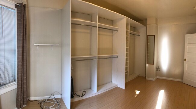 Foto del edificio - 2345 Clement St