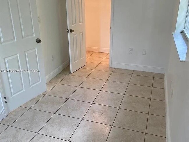 Foto del edificio - 7390 SW 30th Terrace