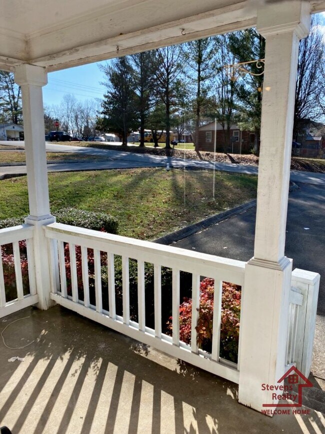 Foto del edificio - 106 Vinewood Rd