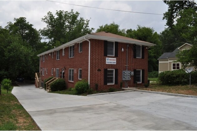 Primary Photo - 569 Lawton St