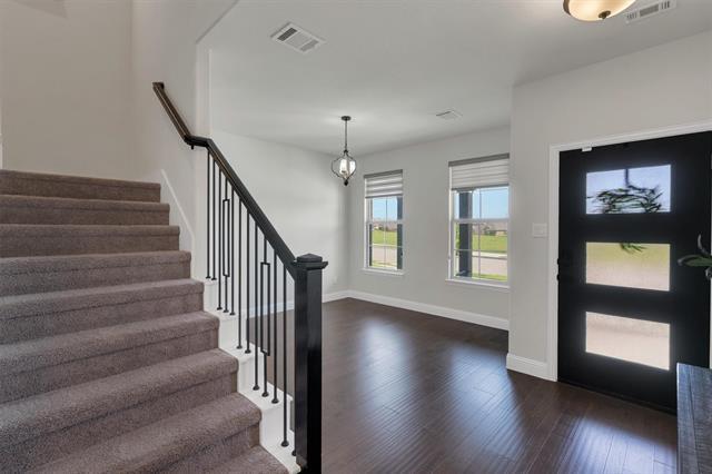 Building Photo - 414 Gatecrest Dr