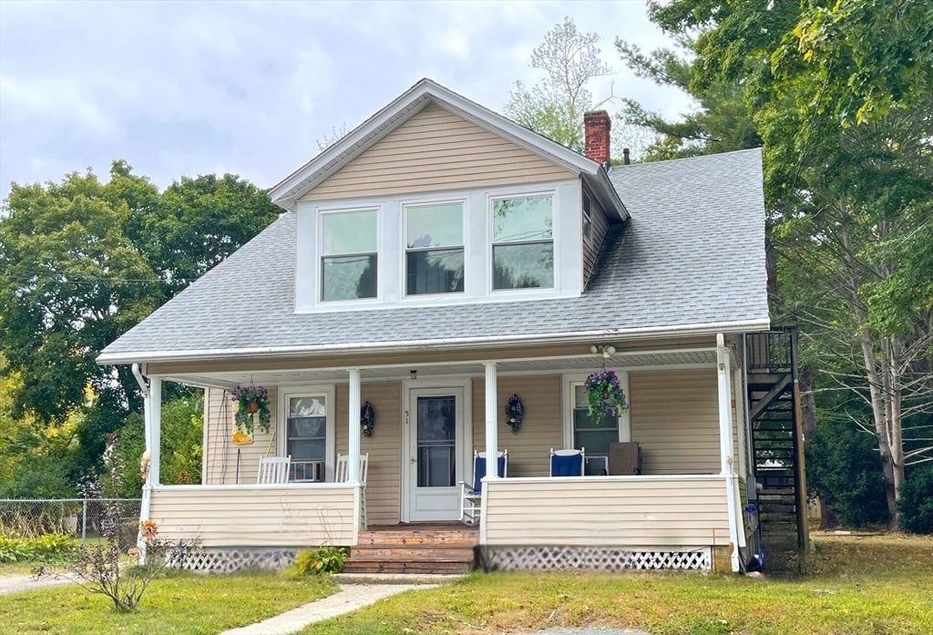 Primary Photo - 51 Hebron Ave