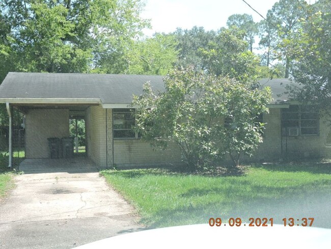 Foto del edificio - Great Location in MidCity - 3BR/1BA House ...