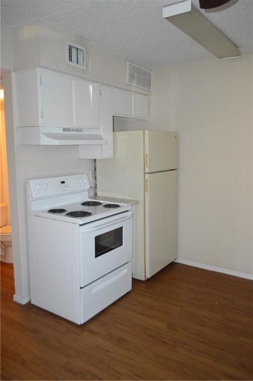Foto del edificio - 513 Pecan Grove Rd