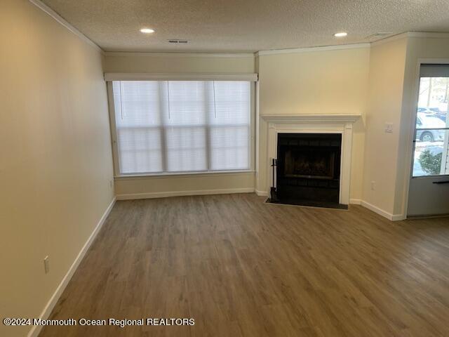 Building Photo - 33 Trumbull Dr