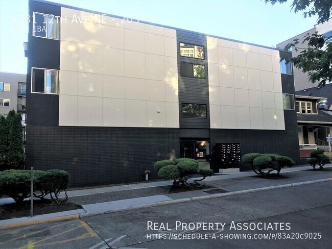 Foto del edificio - 4731 12th Ave NE