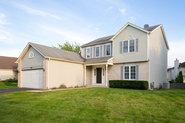 Building Photo - 1847 Pebblestone Dr