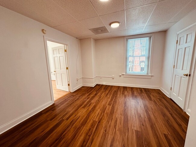 Foto del edificio - 102 E King St