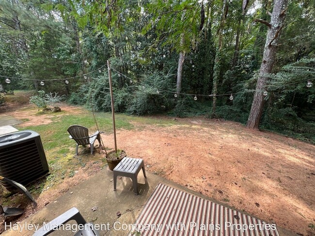 Building Photo - 2 br, 1 bath House - 522 E University Dr