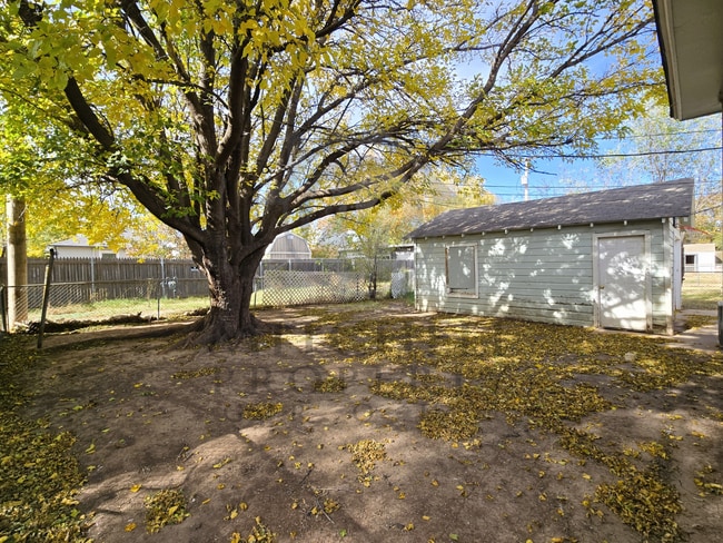 Building Photo - Spacious 4 bedroom home ready to rent!