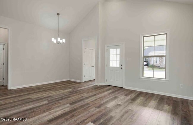 Building Photo - 107 Santa Marta Dr