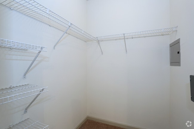 Interior Photo - The Preserve at Godley Station