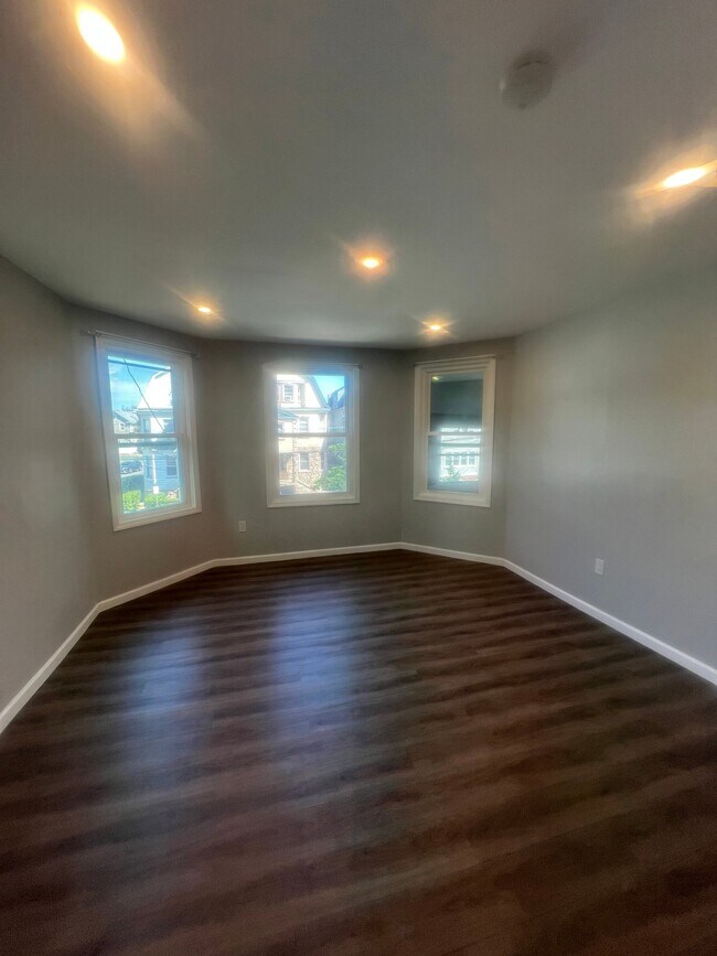 Foto del edificio - 227 N 9th St