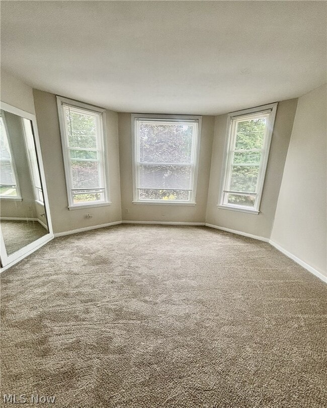 Building Photo - 51 Oakdale Ave