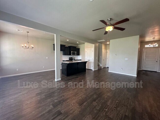 Foto del edificio - 731 SW 14th St