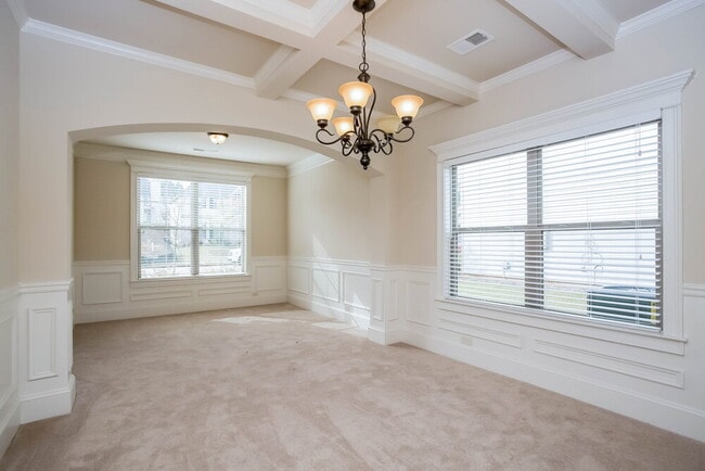 Building Photo - 413 Culloden Moor Dr