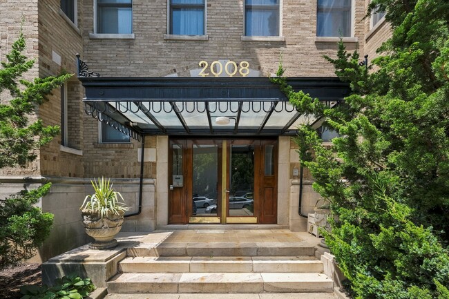 Foto del edificio - 2008 16th St NW