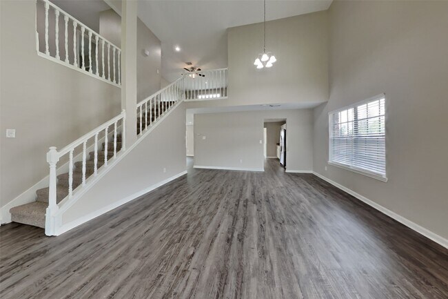 Foto del edificio - 4223 Shady Village Ct