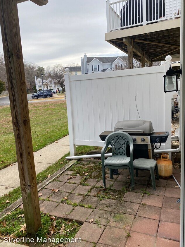 1412 Flatwood Ct, Crofton, MD 21114 House Rental in Crofton, MD