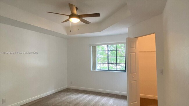 Building Photo - 4146 Forest Dr