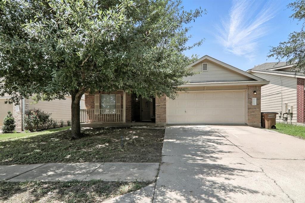 Foto principal - 12613 Paloma Blanca Way