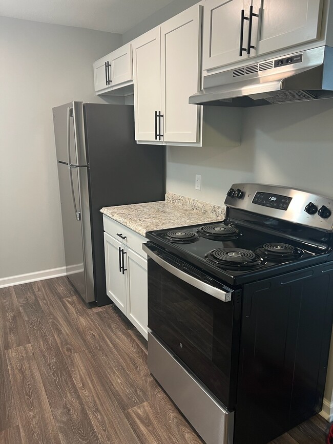 Genesee Village Flint, MI Apartments in Flint, MI