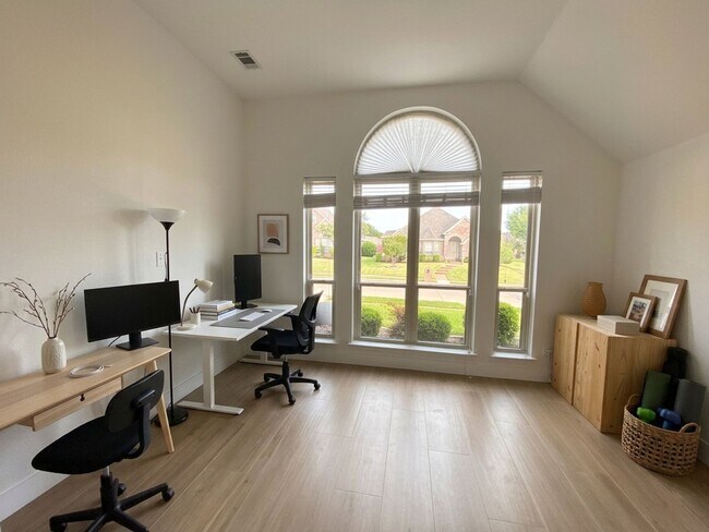 Foto del edificio - Beautiful single-story home for lease