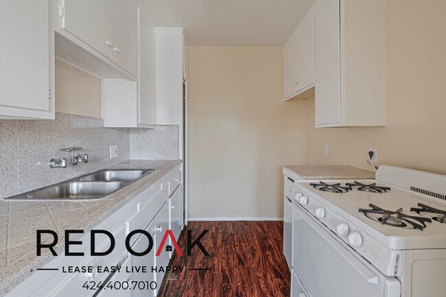 Foto del edificio - 3544 Brenton Ave