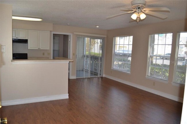 Foto del edificio - 1085 S Hiawassee Rd